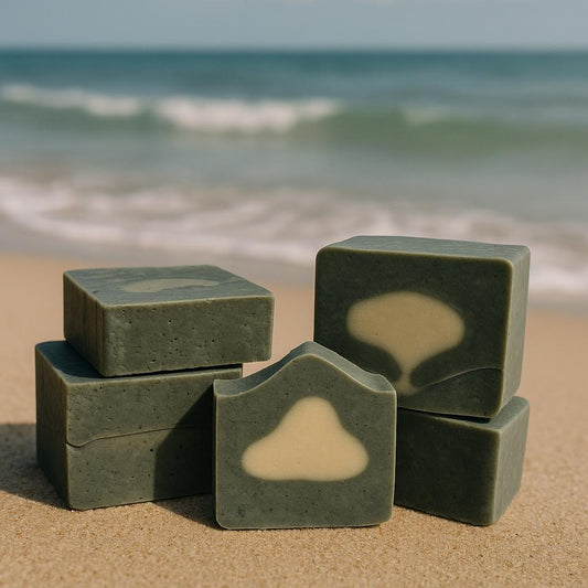 Sabonete artesanal de argila preta 120g